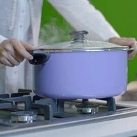 دانلود صدای گذاشتن قابلمه روی گاز