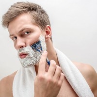 دانلود صدای تیغ زدن صورت